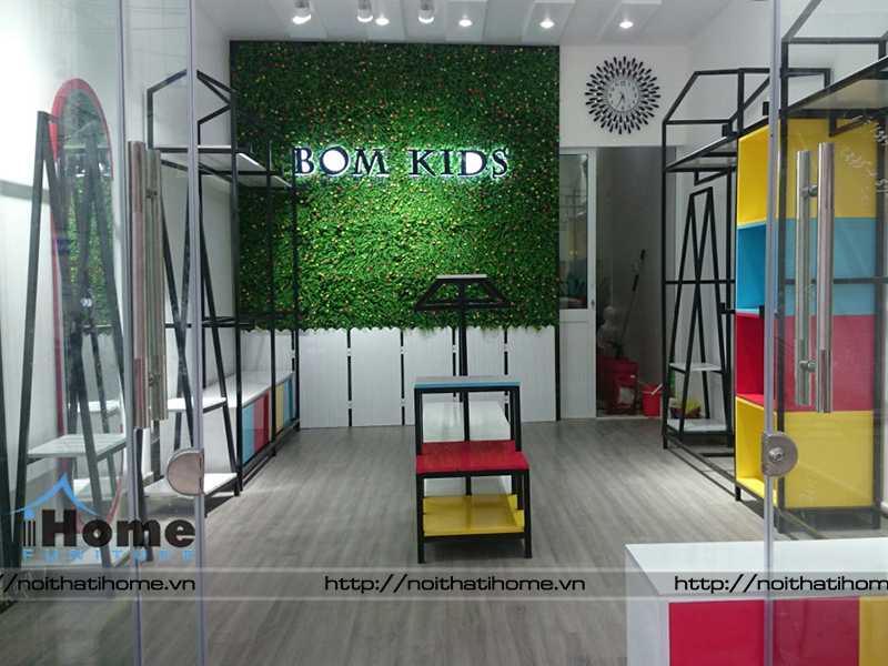 Hình ảnh nội thất shop quần áo trẻ em 